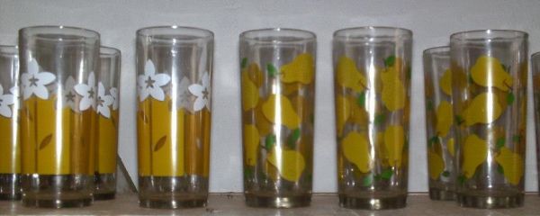 Copos em vidro decorado
